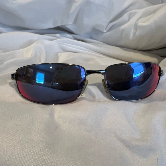 Vintage Revo Blue polarized H2o sunglasses.  Style 3050 - Picture 2 of 10